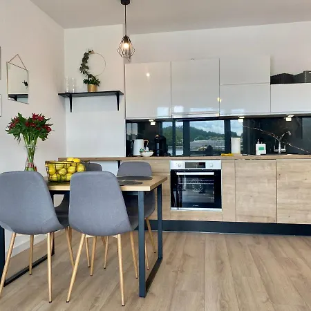 Camilli Lackberg Apartment Jelenia Gora